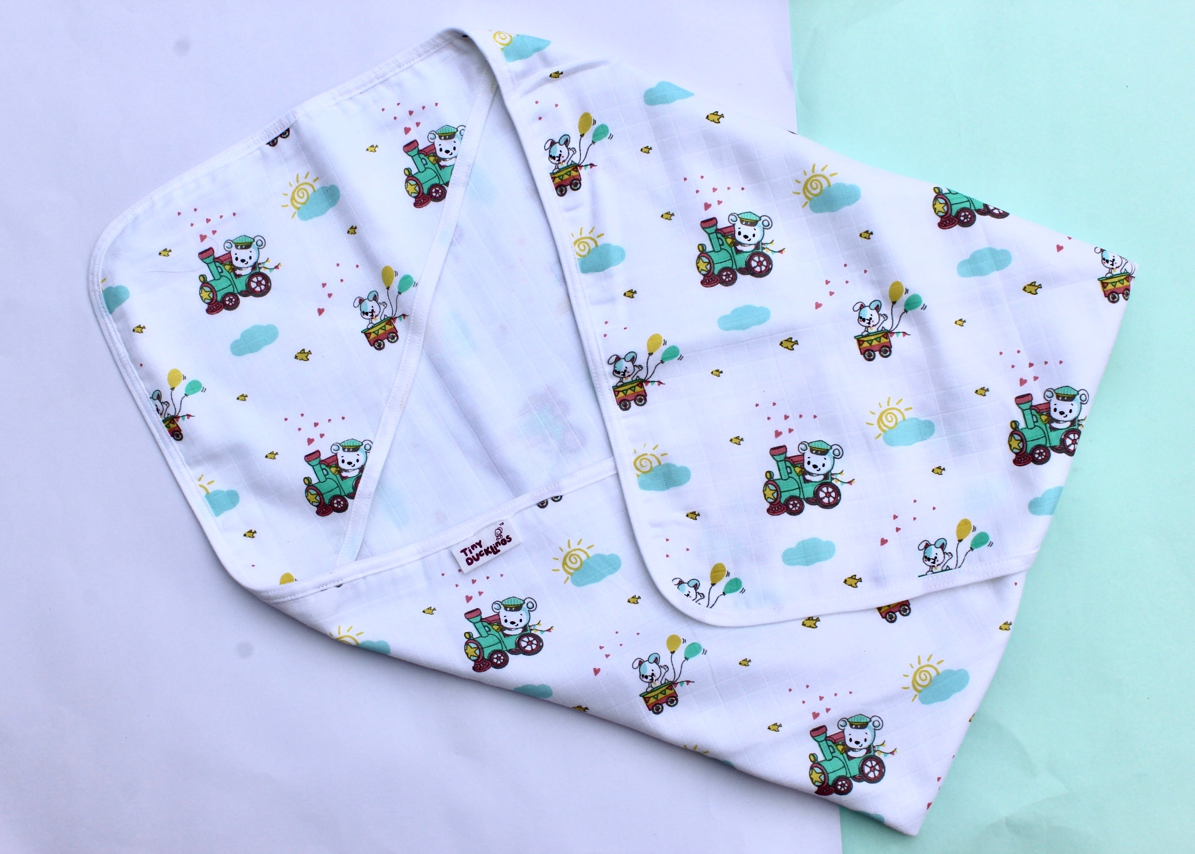 Blushing bears - Receiving Blanket with Hood